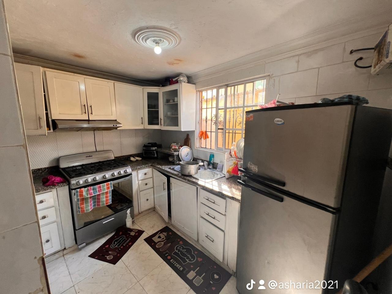 Casa en venta a 2 minutos de la Sirena en Santo Domingo Norte en el Se Foto 7238746-6.jpg
