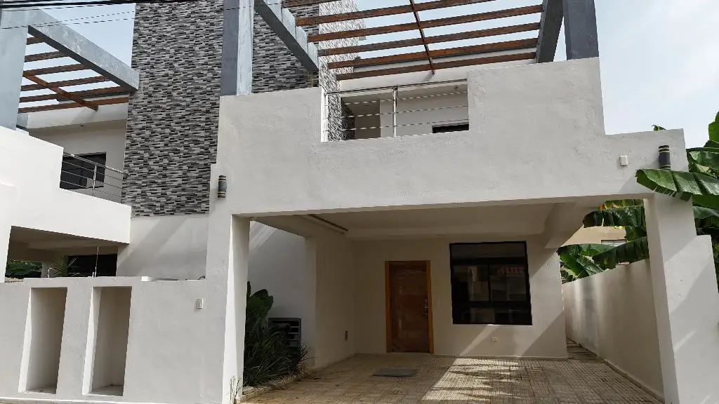 HERMOSA CASA DE 3 NIVELES EN SAN ISIDRO Foto 7238832-1.jpg