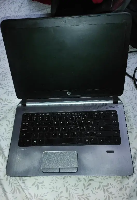 Vendo o cambio Hp probook 440 g2 Foto 7238943-2.jpg