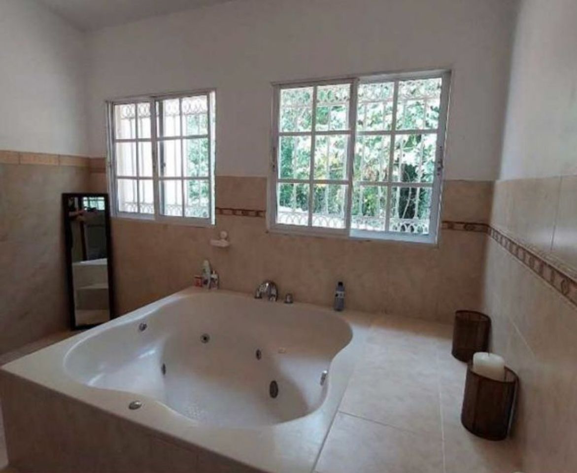 Hogareña casa en venta en urbanizacion Arroyo Manzano Santo Domingo Foto 7238987-9.jpg