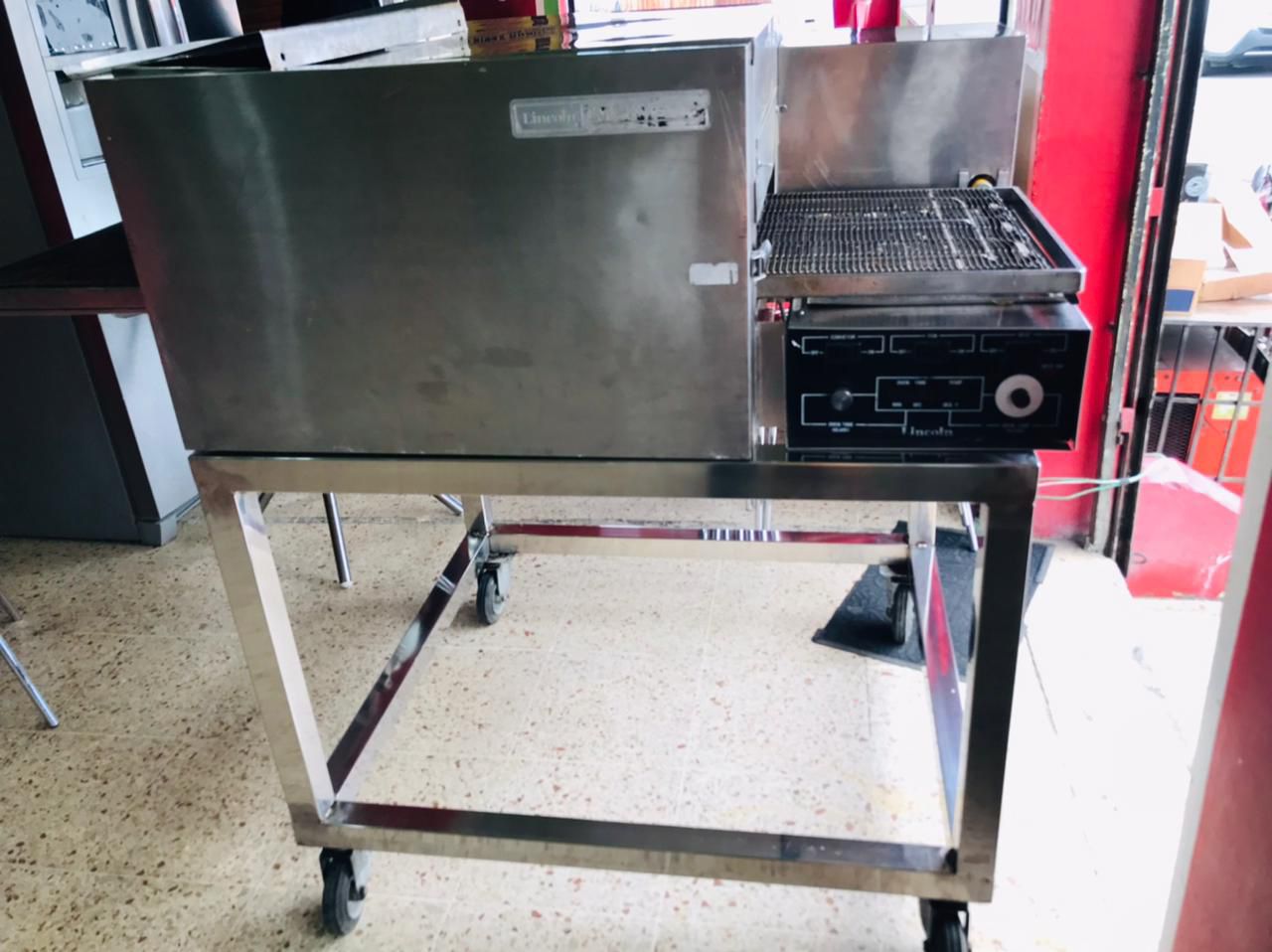 HORNO LINCOLN DE 16 PULG DE CONVEYOR  Foto 7239114-2.jpg
