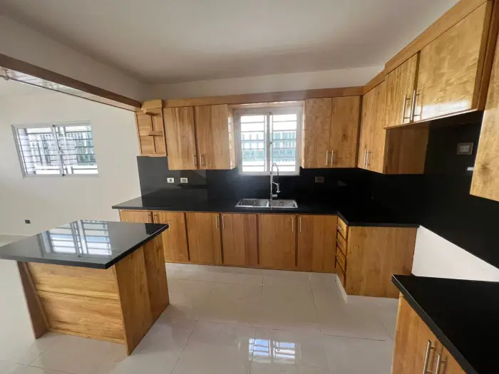 EN VENTA CASA EN JARDINES DEL SUR  HISPANOAMERICANA Foto 7239133-2.jpg
