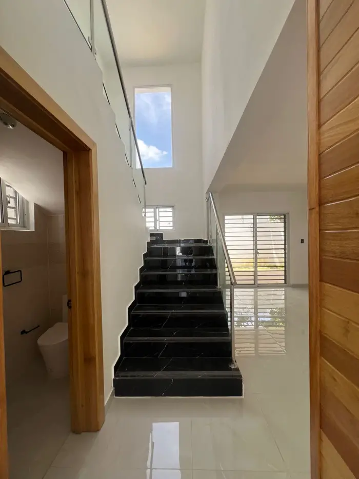 EN VENTA CASA EN JARDINES DEL SUR  HISPANOAMERICANA Foto 7239133-4.jpg