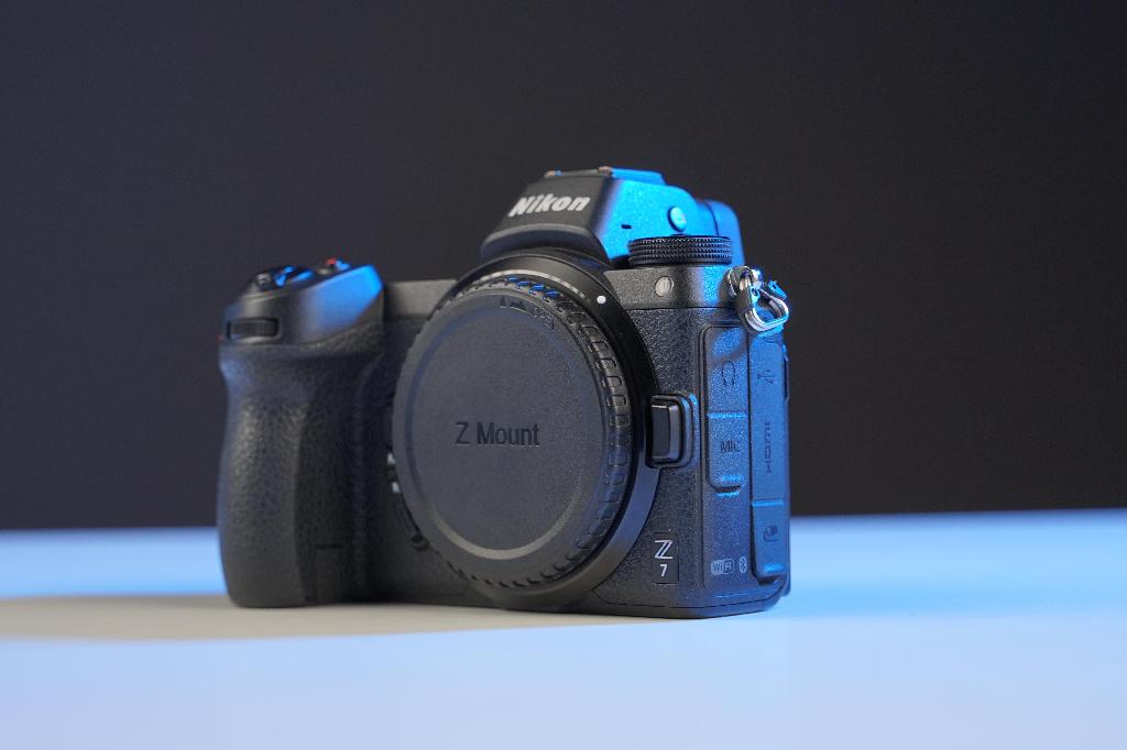 Nikon Z7 cuerpo y acc. de fabrica Foto 7239152-1.jpg