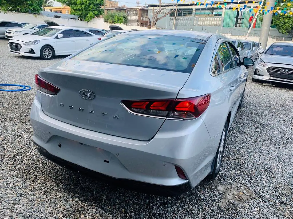 HYUNDAI SONATA NEW RISE 2018  Glp de Fabrica  Foto 7239163-4.jpg