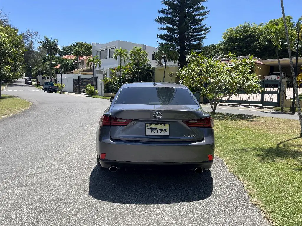 Se vende Lexus IS250 F-Sport 2014 Foto 7239253-5.jpg