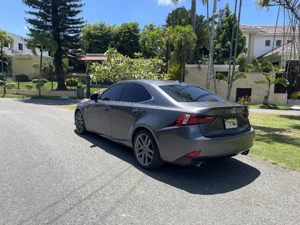 Se vende Lexus IS250 F-Sport 2014 Foto 7239253-6.jpg