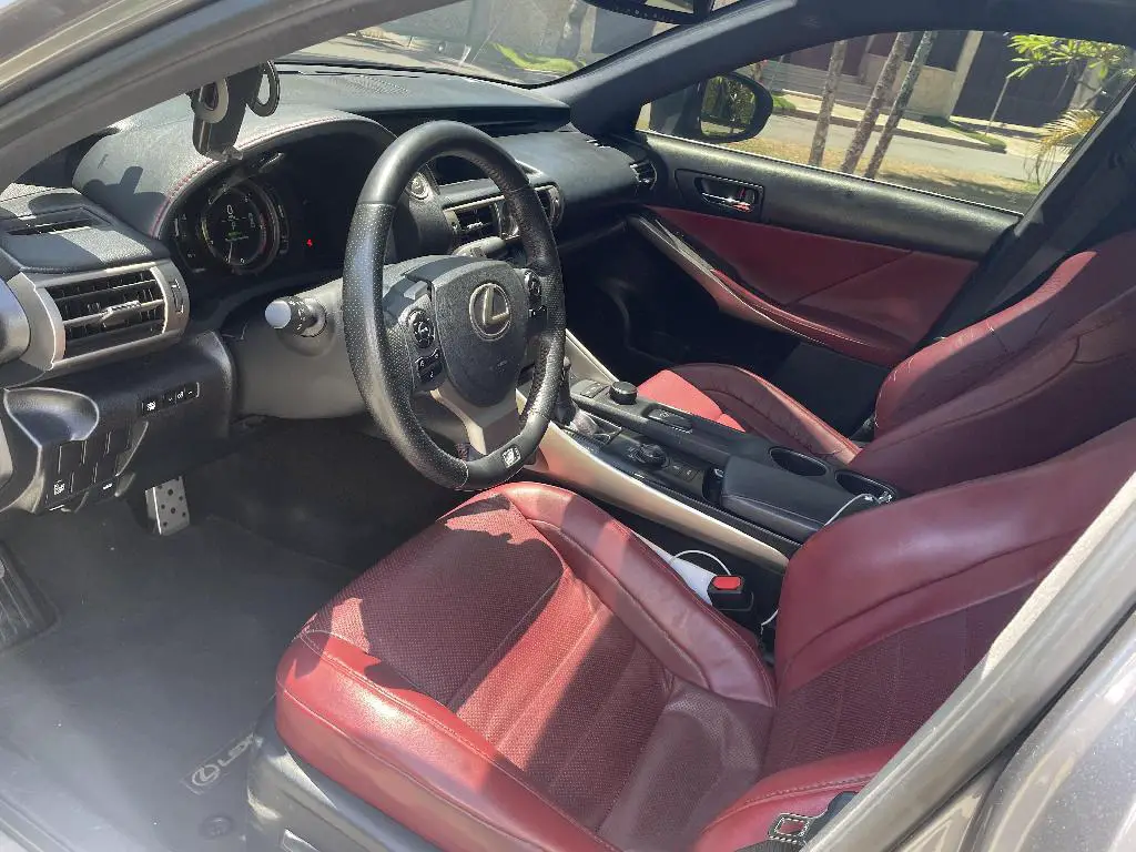 Se vende Lexus IS250 F-Sport 2014 Foto 7239253-7.jpg