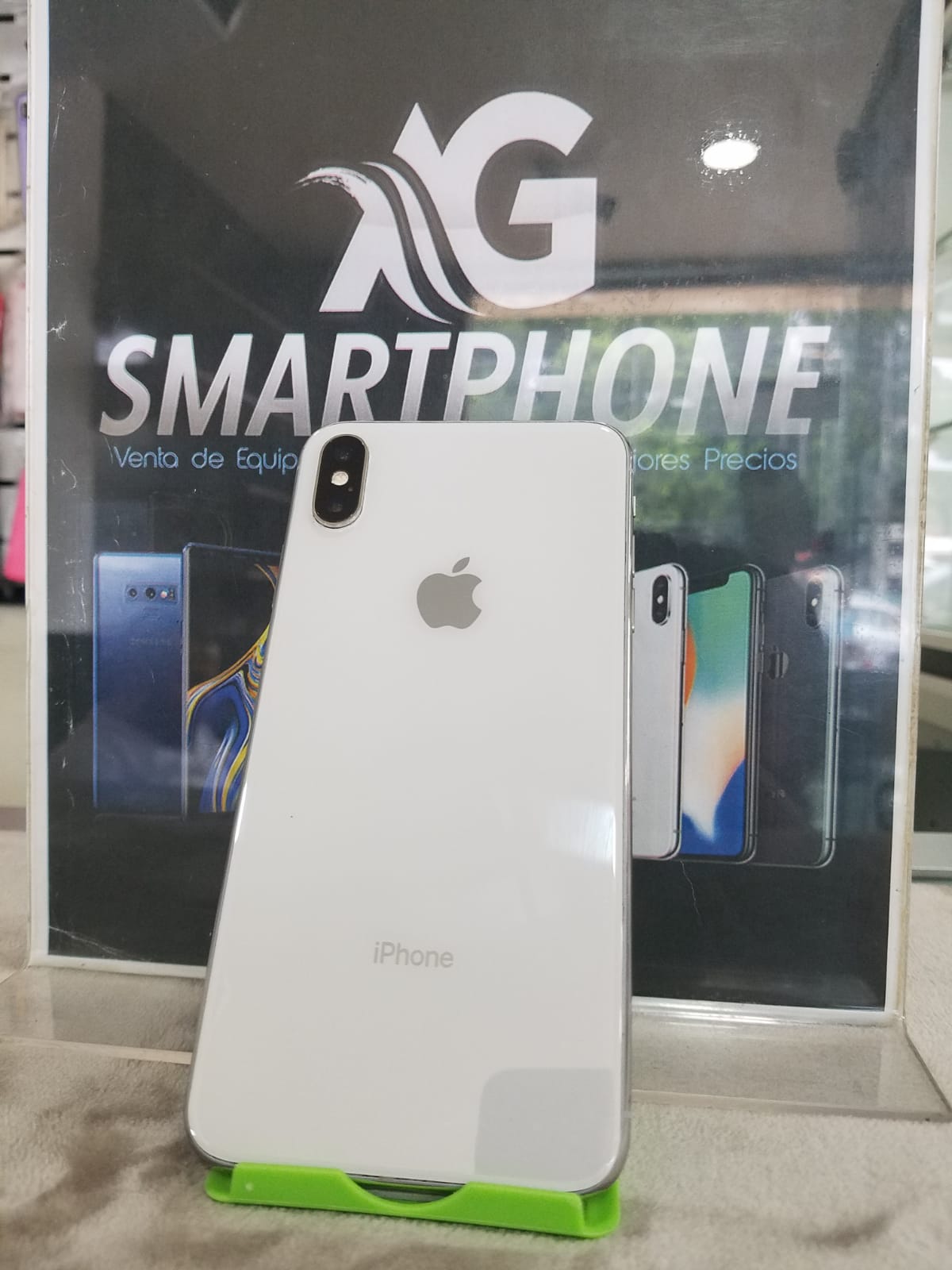 iPhone XS Max 256GB Factory Foto 7239284-1.jpg