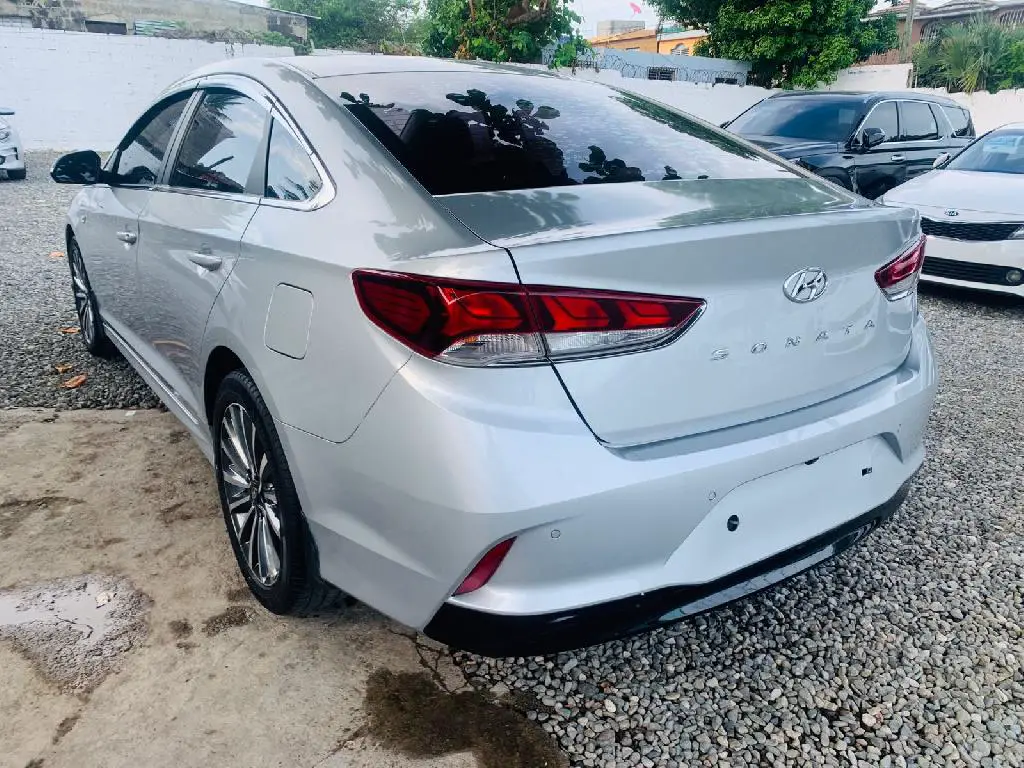 HYUNDAI SONATA NEW RISE 2019  Glp de Fabrica  Foto 7239311-10.jpg