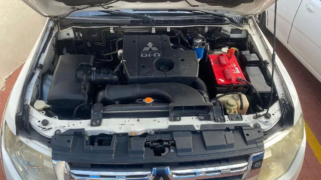  2012 Mitsubishi Montero. DIESEL. SE VENDE DE OPORTUNIDAD!!! Foto 7239511-3.jpg