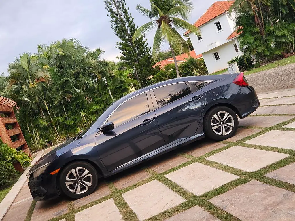 Vendo Honda Civic Lx 2017 en Santo Domingo DN Foto 7239539-3.jpg