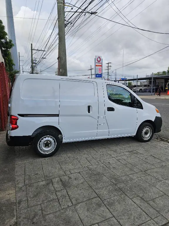Nissan nv200 2019  Foto 7239554-1.jpg