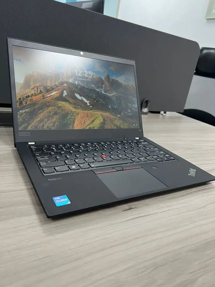 Lenovo ThinkPad T14  Foto 7239645-4.jpg