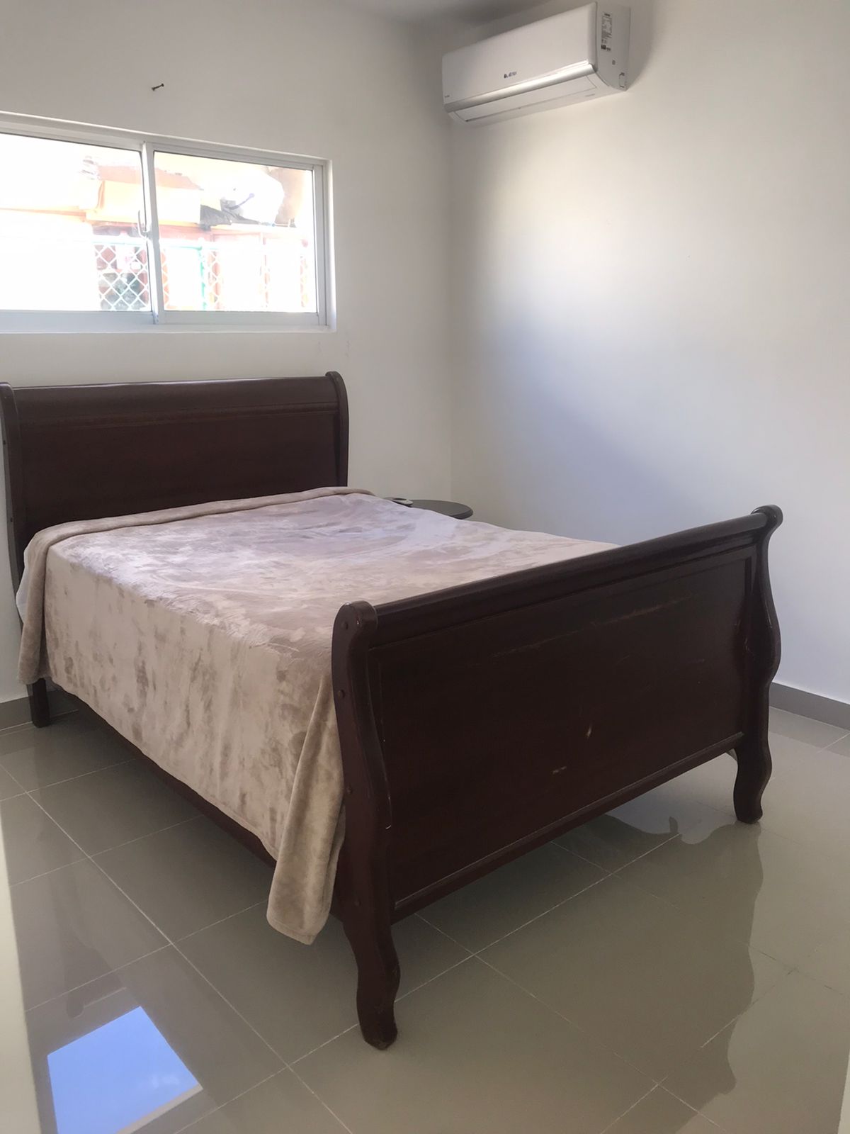SE VENDE CASA SEMI AMUEBLADA CIUDAD DEL SOL Foto 7240056-7.jpg