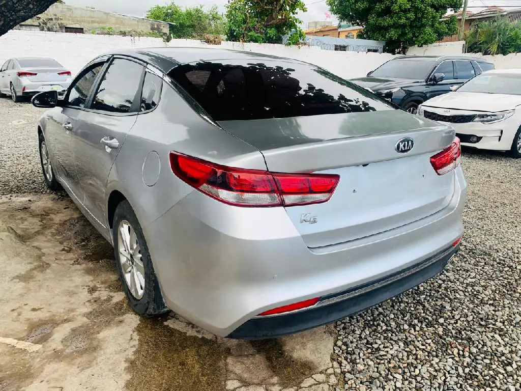 KIA K5 2018 GLP GRIS DE FRABRICA  Foto 7240085-3.jpg