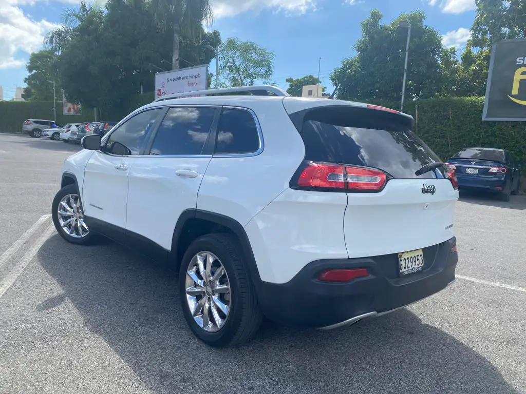 Jeep Cherokee 2014 Limited. unico dueno. Comprada 0 KM 47 mil millas Foto 7240091-4.jpg