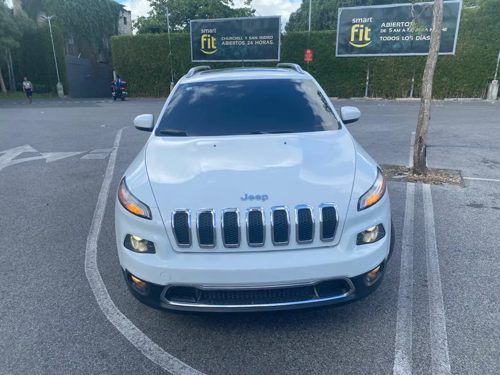 Jeep Cherokee 2014 Limited. unico dueno. Comprada 0 KM 47 mil millas Foto 7240091-8.jpg