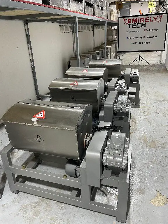 Amasadora mezcladora industrial de masa de 120 libras harina pan pizza Foto 7240120-4.jpg