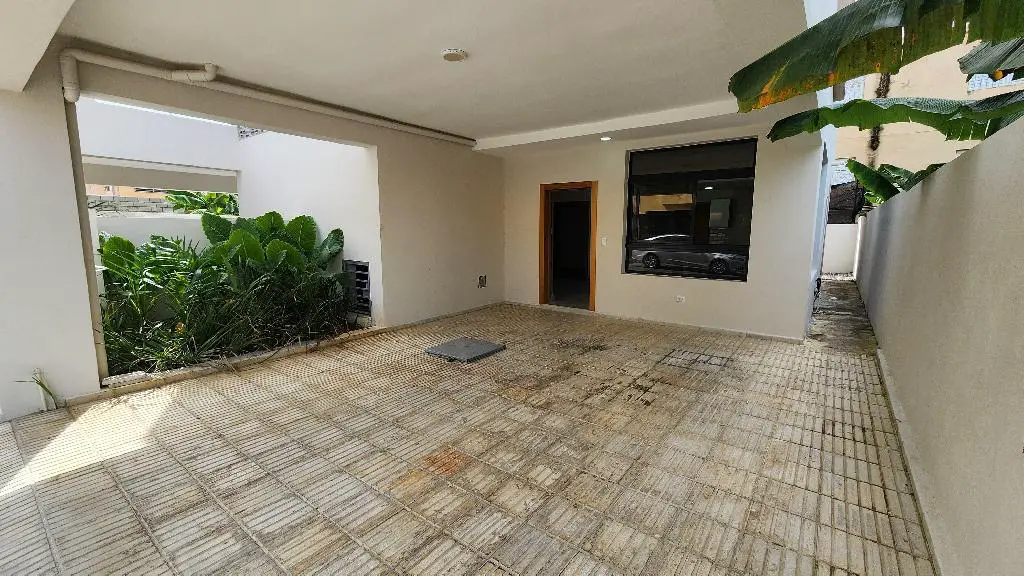 Casa en venta en brisa oriental nueva de 3 niveles a paso de la av eco Foto 7240168-1.jpg