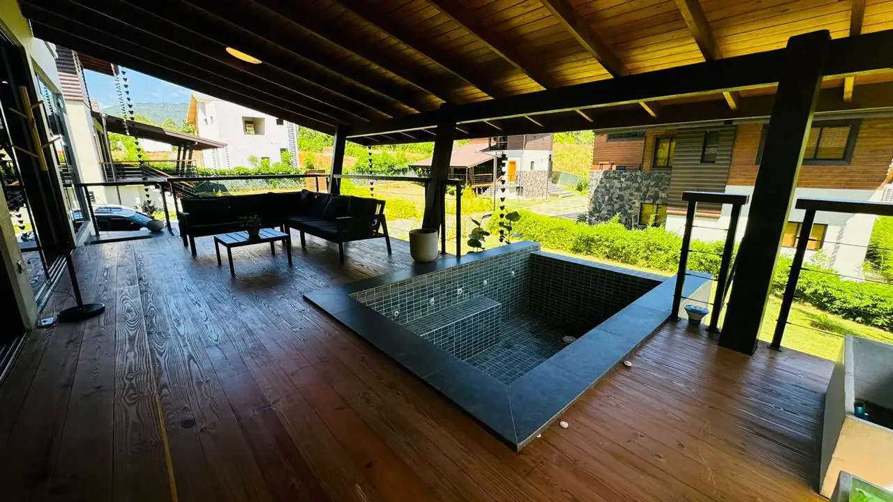 Villa en venta en jarabacoa a paso del pueblo y cerca de rio Foto 7240170-9.jpg