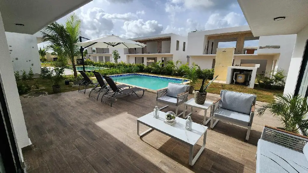 Villa de lujo en Venta en punta cana complejo cerrado con playa artifi Foto 7240171-8.jpg