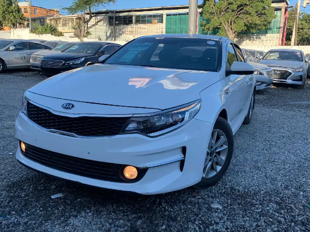 KIA K5 2018 GLP BLANCO DE FRABRICA  Foto 7240210-1.jpg