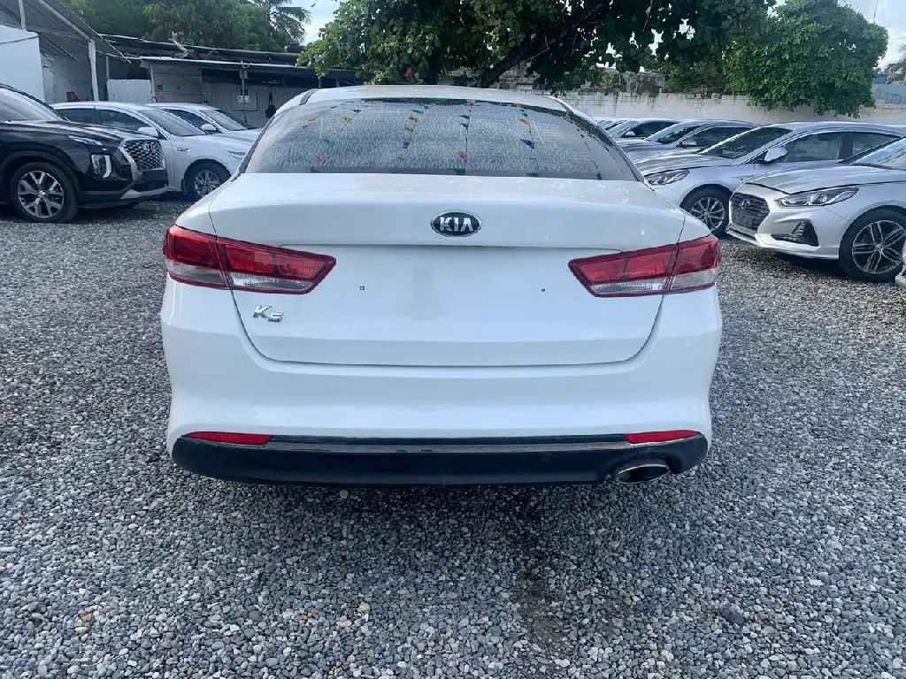 KIA K5 2018 GLP BLANCO DE FRABRICA  Foto 7240211-4.jpg