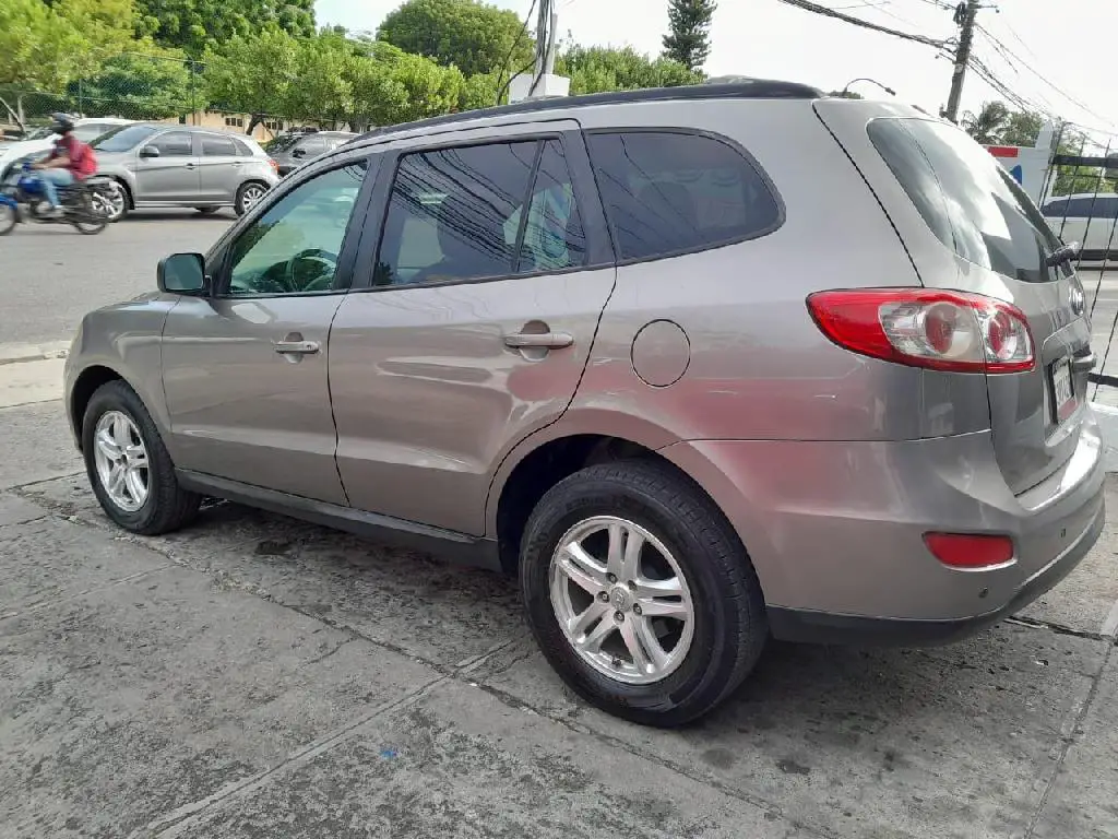 Hyundai Santa Fe 4wd Foto 7240261-3.jpg