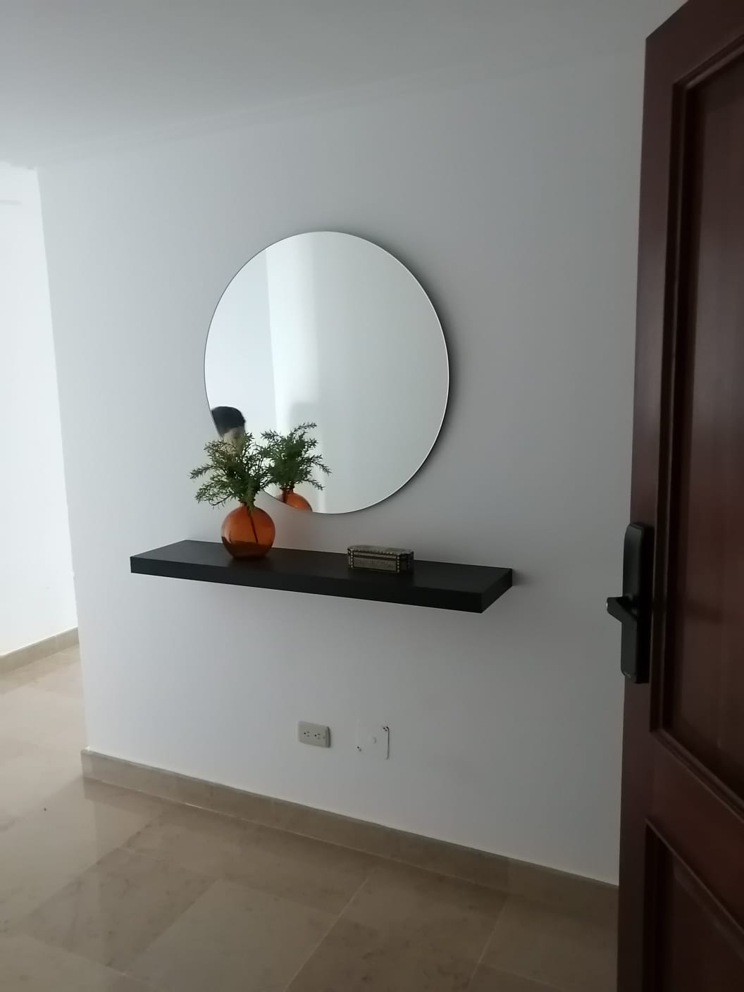 Amplio Apartamento Amueblado En Malecón Center De 2 Habitaciones.  Foto 7240313-n1.jpg