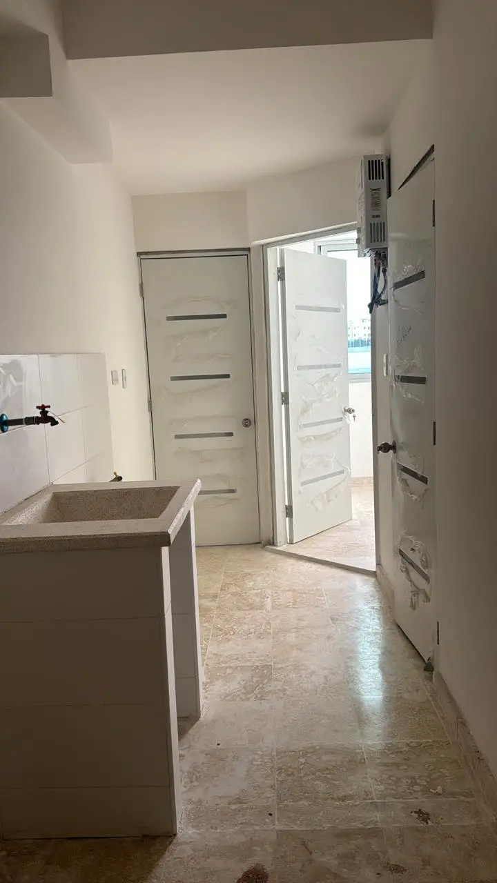 APARTAMENTO EN RENTA UBICADO EN EL SECTOR LOS ROS CERCA DE INTEC PROXI Foto 7240394-3.jpg