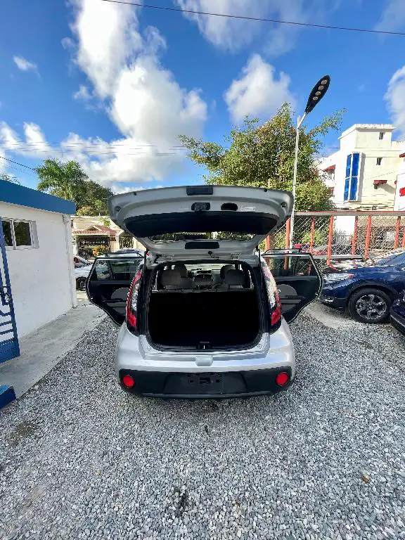 KIA SOUL 2018 en Santo Domingo Este Foto 7240447-4.jpg