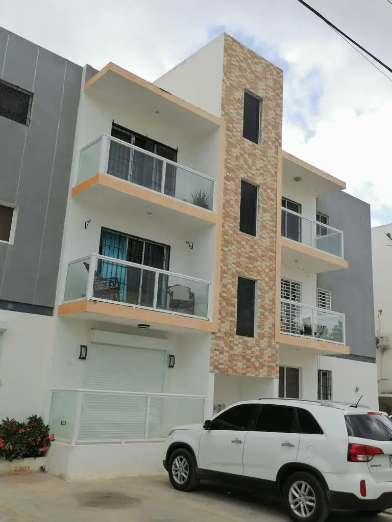 VENDO DE OPORTUNIDAD APARTAMENTO 3 HAB. EN LA ROMANA Foto 7240607-5.jpg