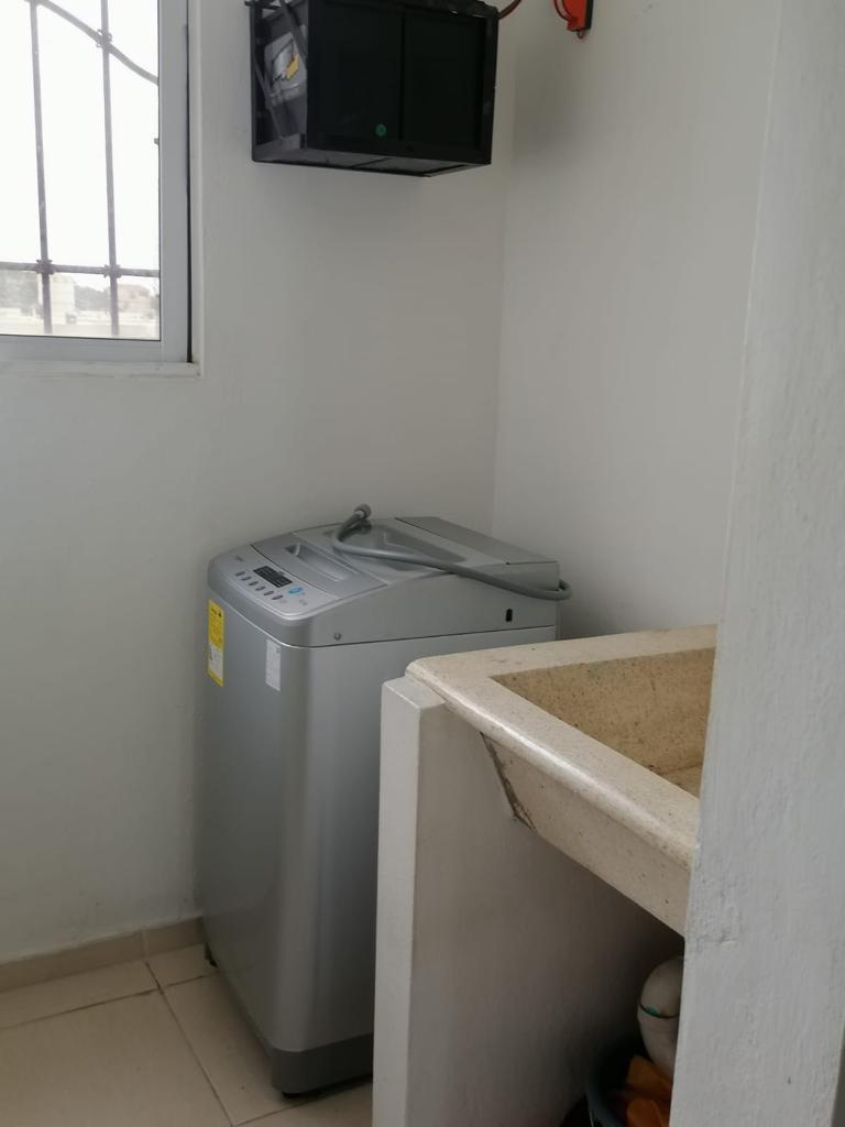 VENDO DE OPORTUNIDAD APARTAMENTO 3 HAB. EN LA ROMANA Foto 7240607-8.jpg
