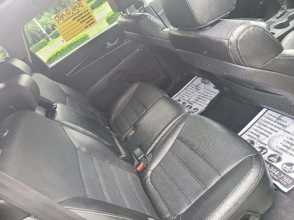 KIA SORENTO LX 2018 Foto 7240670-3.jpg