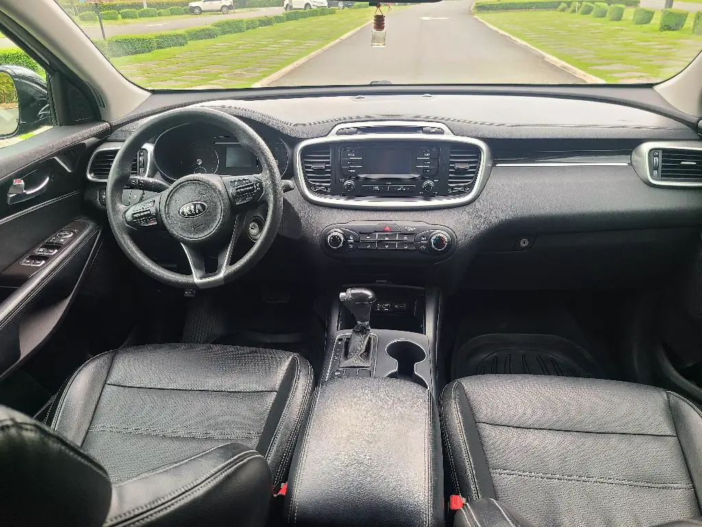 KIA SORENTO LX 2018 Foto 7240670-4.jpg