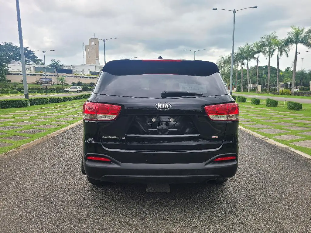 KIA SORENTO LX 2018 Foto 7240670-6.jpg