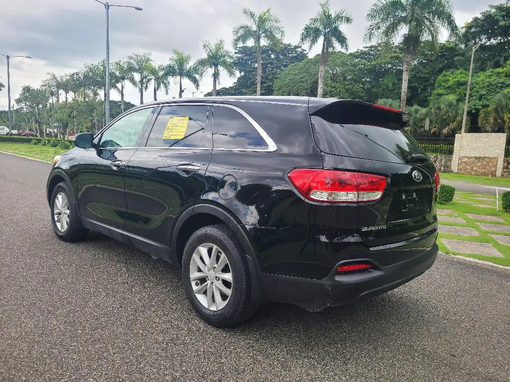 KIA SORENTO LX 2018 Foto 7240670-7.jpg