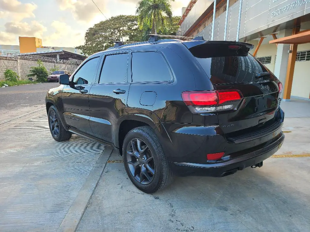 JEEP GRAND CHEROKEE LIMITED X 4X4 2019  Foto 7240671-5.jpg