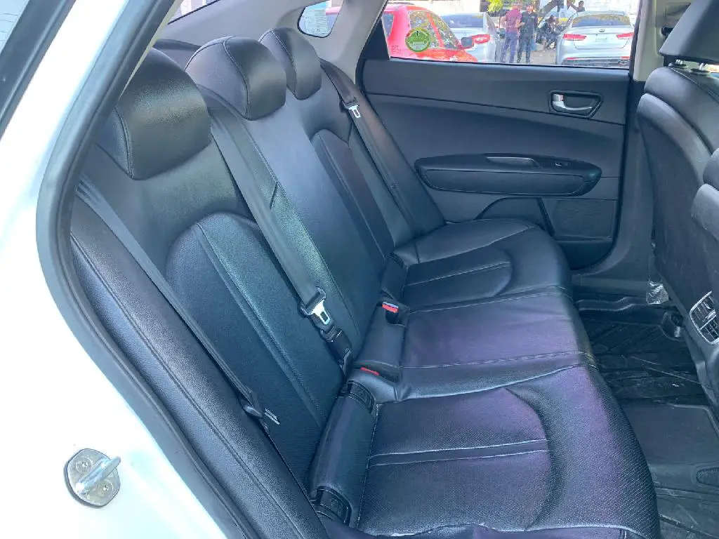 KIA K5 2018 GLP BLANCO DE FRABRICA  Foto 7240686-8.jpg