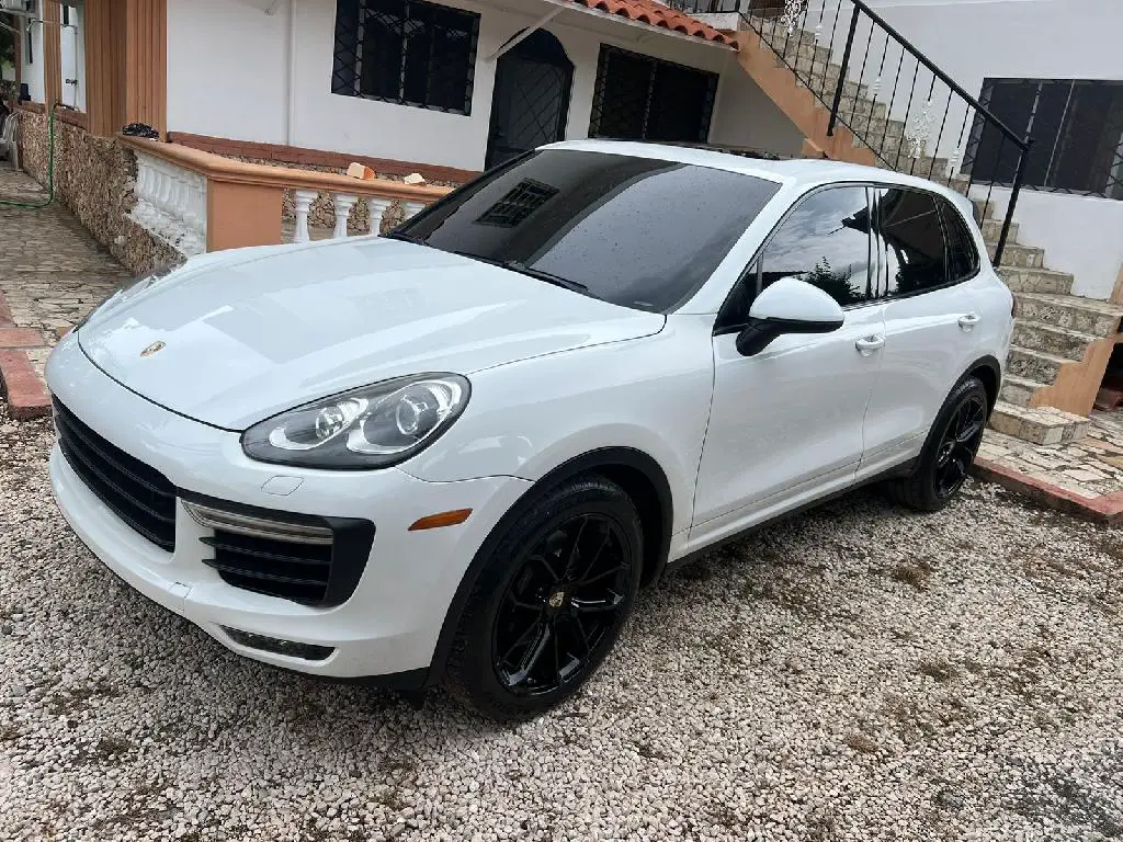 PORSCHE CAYENNE PLATINUM EDITION 2017 Foto 7240719-2.jpg