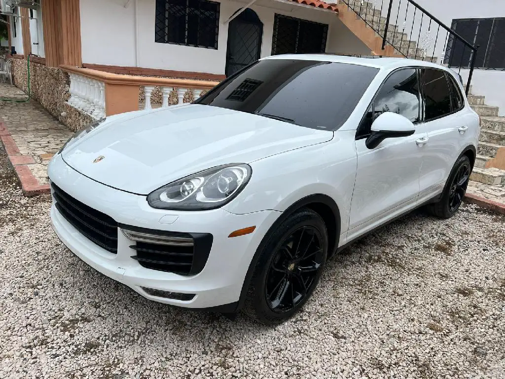 PORSCHE CAYENNE PLATINUM EDITION 2017 Foto 7240719-6.jpg