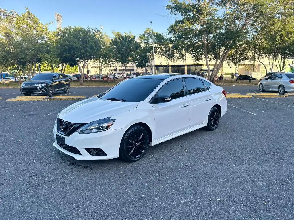 NISSAN SENTRA SR 2017 Foto 7240721-3.jpg