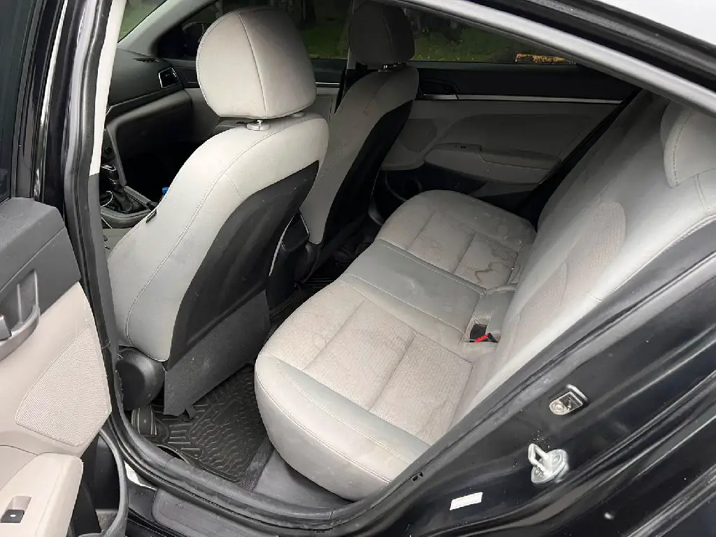 HYUNDAI ELANTRA SEL 2017 Foto 7240731-7.jpg
