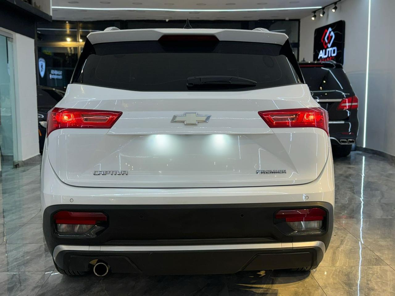 CHEVROLET CAPTIVA PREMIER 2023 Foto 7240732-3.jpg
