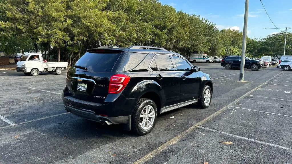 CHEVROLET EQUINOX LT 4X4 2016 Foto 7240744-3.jpg