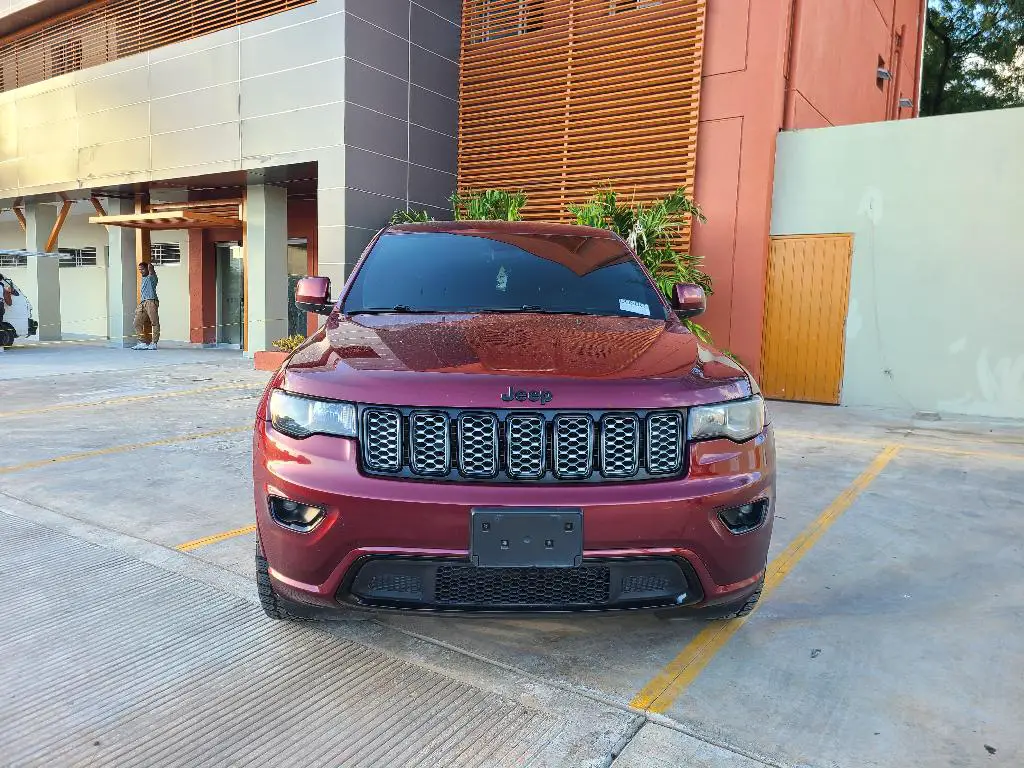 JEEP GRAND CHEROKEE LATITUDE 4X4 2017  Foto 7240770-1.jpg