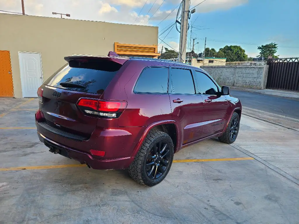 JEEP GRAND CHEROKEE LATITUDE 4X4 2017  Foto 7240770-6.jpg