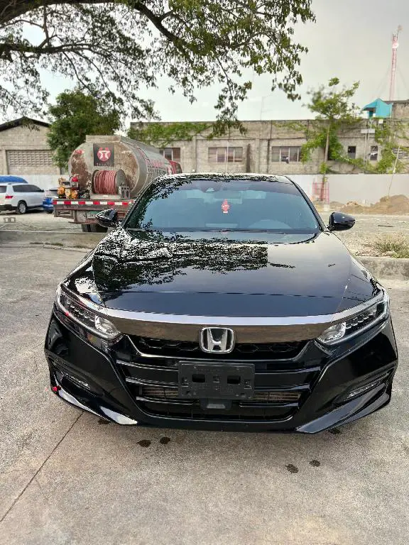 Vendo HONDA ACCORD SPORT 2019 Motor 1.5TURBO.  en Duarte Foto 7241043-1.jpg