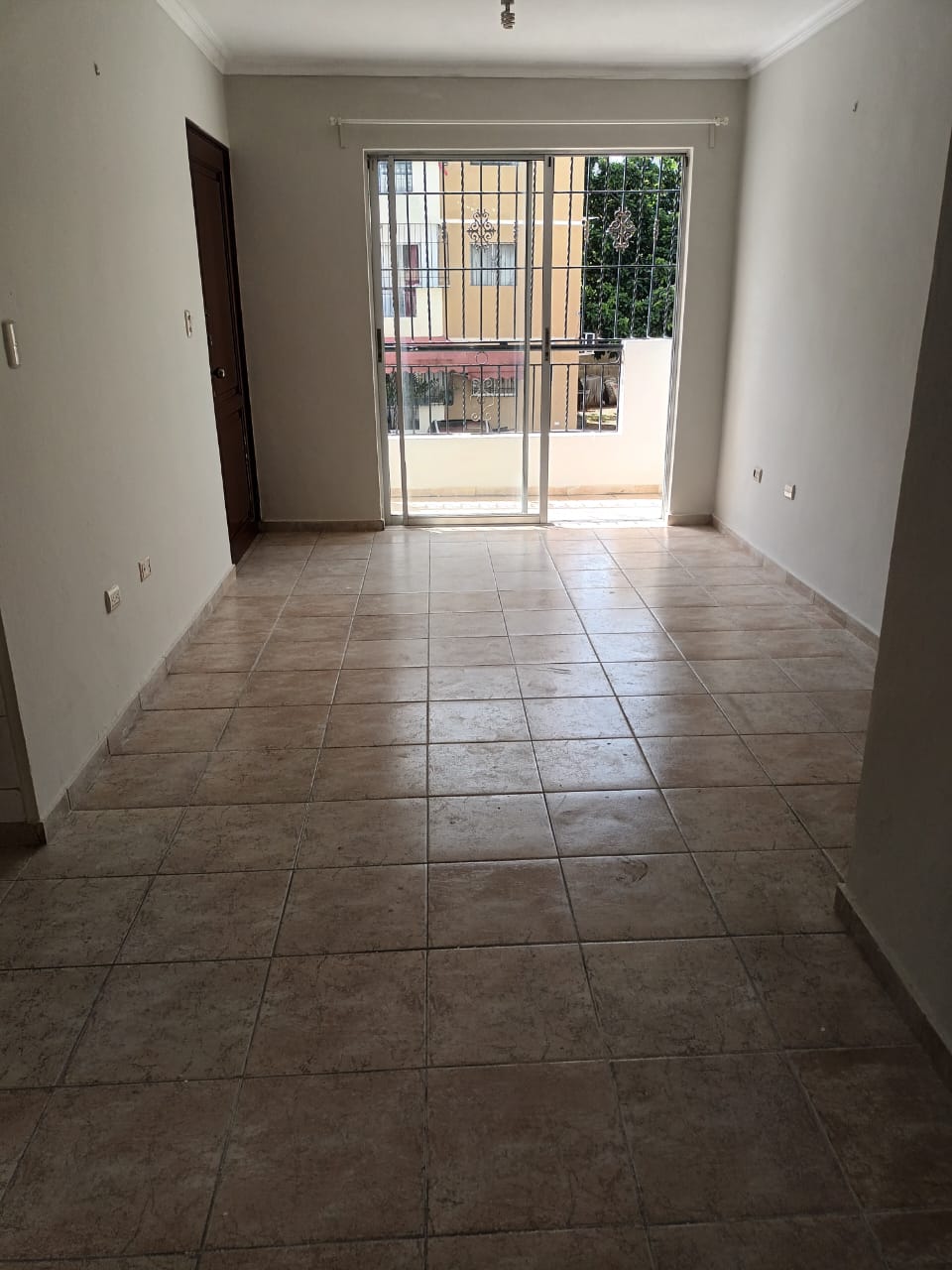 Apto Alquiler Av. Los Beisbolistas Residencial Alamo VII. 2H 2do Nivel Foto 7241046-2.jpg